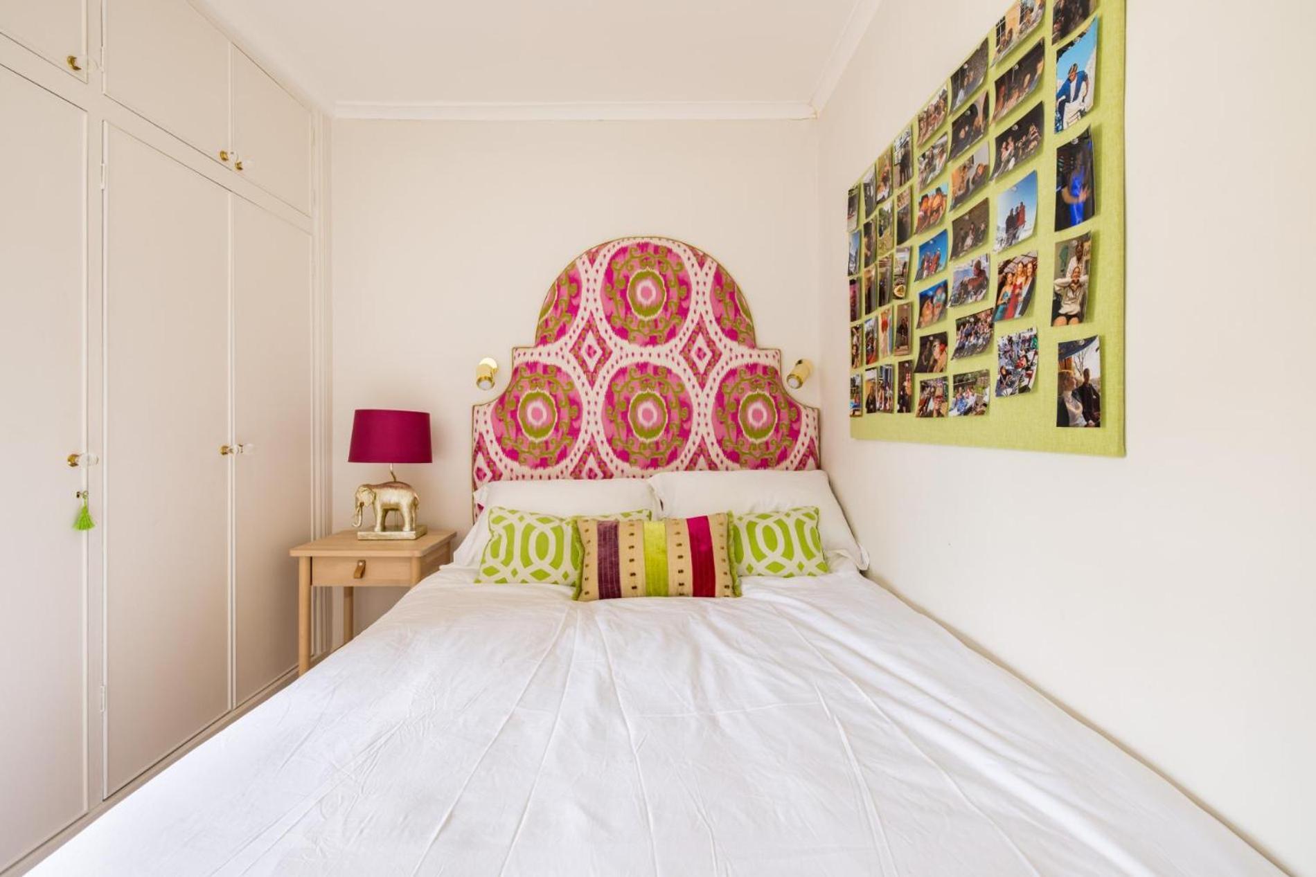 The Impressionists Fireplace - 3 Bedroom In Chelsea Londra