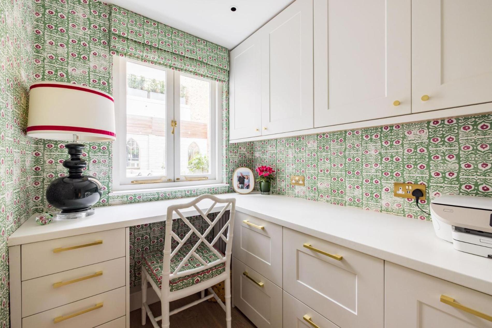 Appartamento The Impressionists Fireplace - 3 Bedroom In Chelsea Londra
